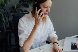 cold calling vs. cold emailing