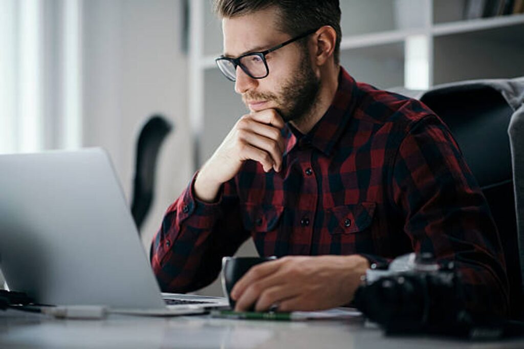 how do i know if a recipient has received my email