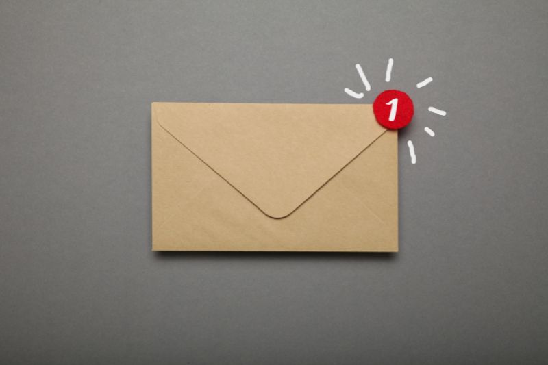 envelope icon with a notification "1," related to email return paths