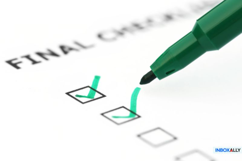 A green marker confidently checks off boxes on a checklist labeled "Final Checklist," ensuring every SEO keyword has been thoroughly reviewed.